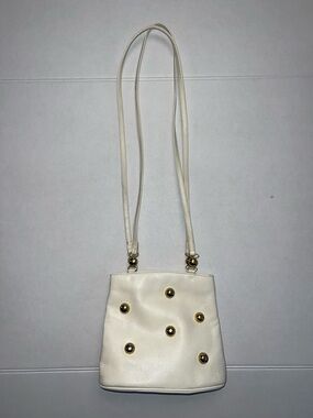 RARE TU-KHAN FIRENZE CREAM PEBBLED LEATHER CROSSBODY BAG WITH GOLD STUDS